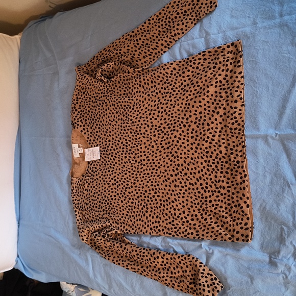 J Crew 100% Cotton Crew Long Sleeve Top Animal Print (M) NWT - Picture 4 of 4
